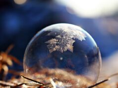 Fotografér super flotte frosne sæbebobler i vintermånederne frosne sæbebobler